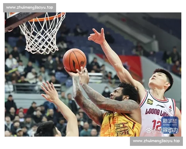 聚焦全球篮球赛事风云解析球队对决与明星球员表现战术趋势与赛季走向